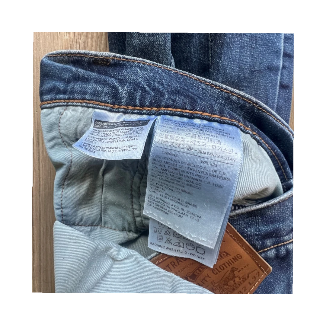 Levi’s 512 - Jean Homme Slim Taper bleu W32 L32